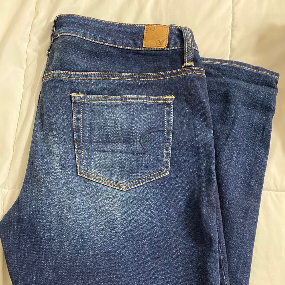 American Eagle Cropped Boyfriend Jeans